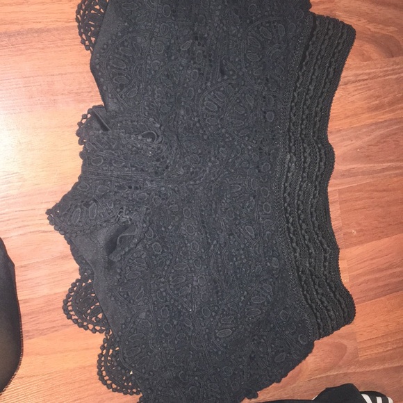 shorts - Picture 3 of 4